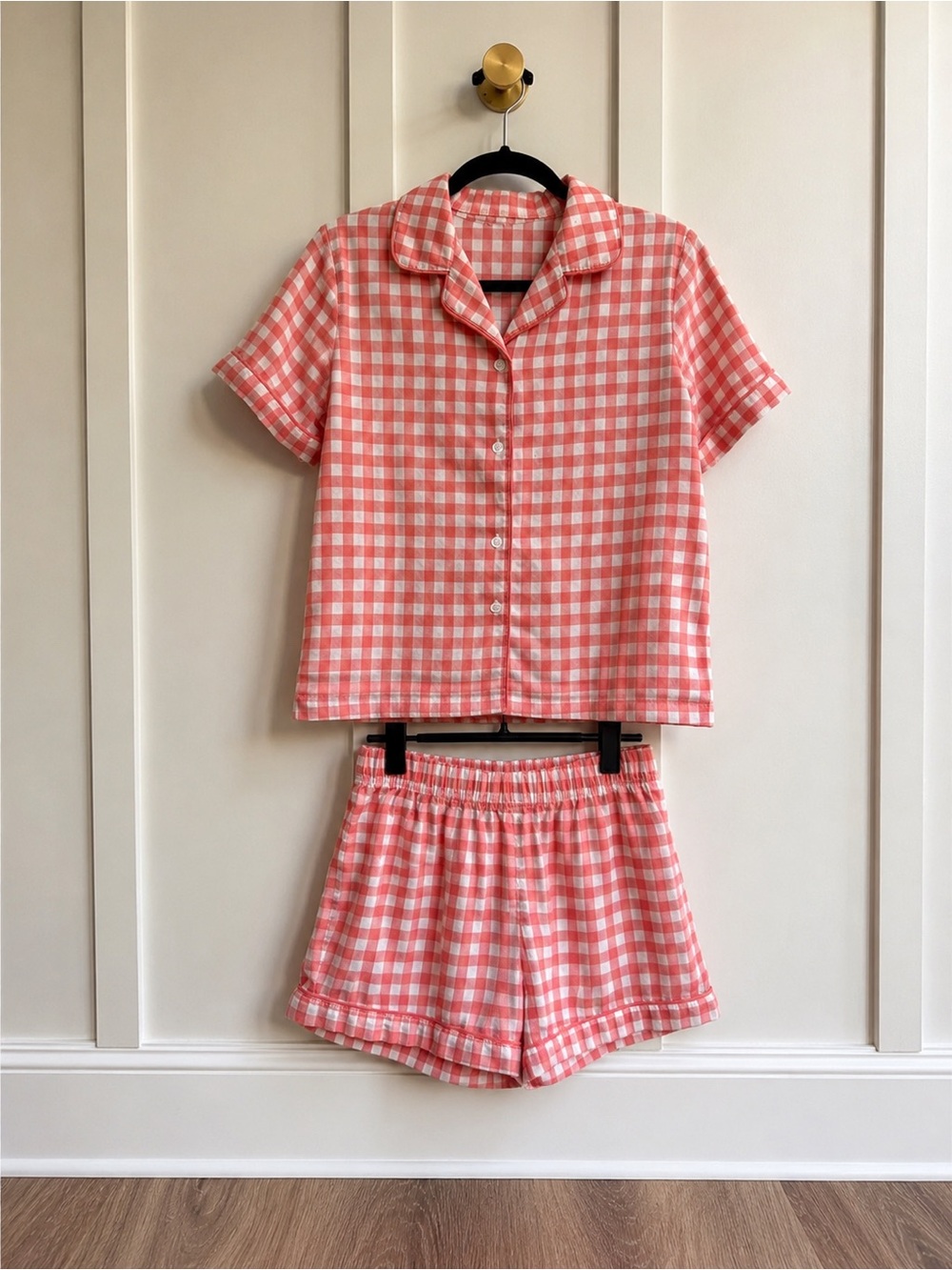 Old Navy Pink and White Gingham Short Pajama Set - Two-Piece